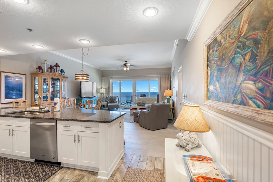 Gourmet Beachfront Kitchen