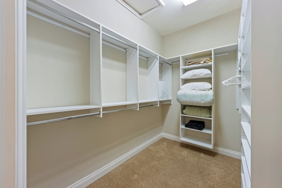Master King Bedroom walk in closet