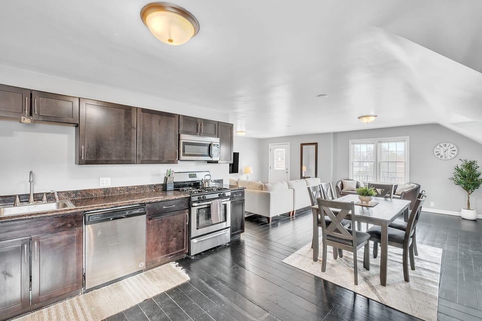Indoors, Kitchen, Architecture, Building, Dining Room