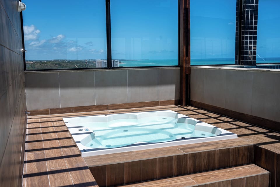 Indoor spa tub