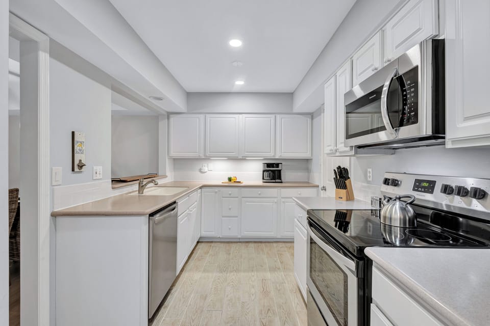 Fully equipped kitchen for all your culinary adventures