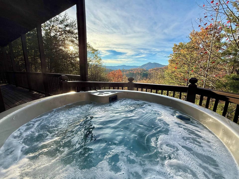 Relax in the hot tub with a Mountain View