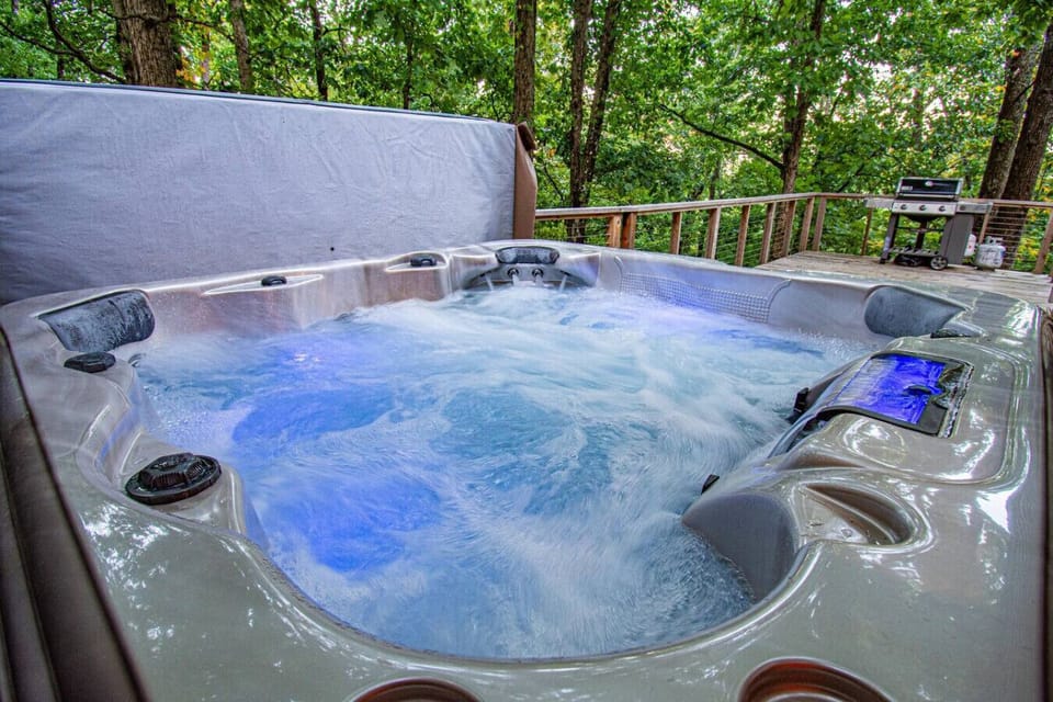 Enjoy relaxing in the hot tub while seeing the views of the mountain!