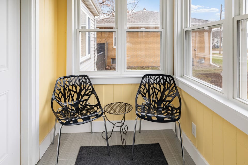 Sitting Area 