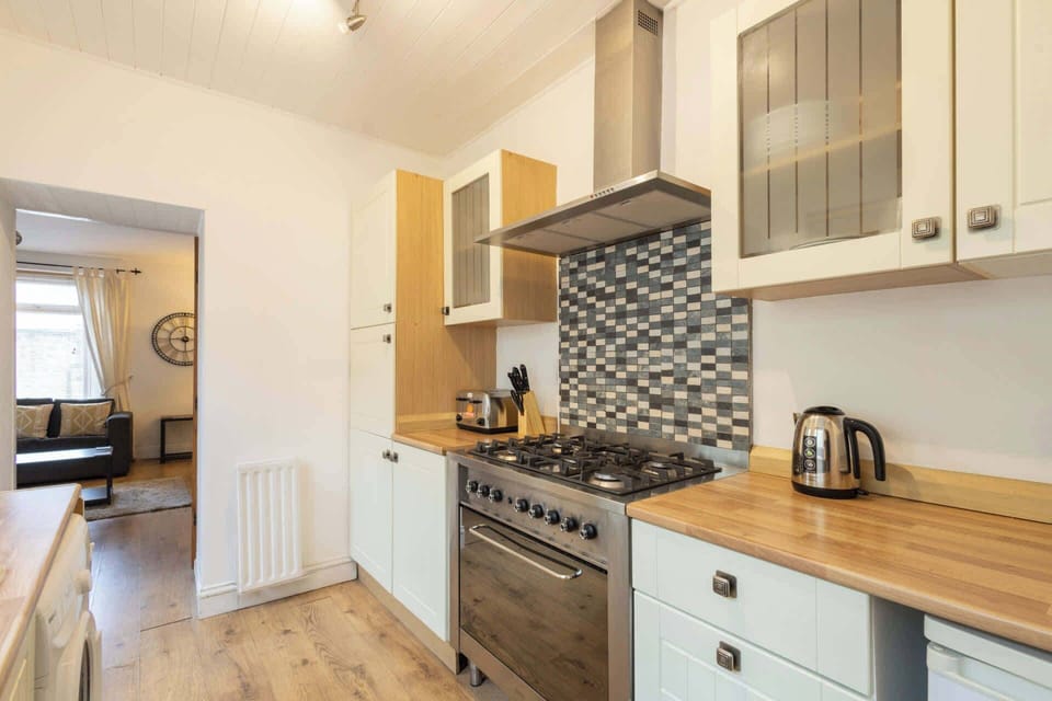 Wind Rose Cottage, Amble - Host & Stay