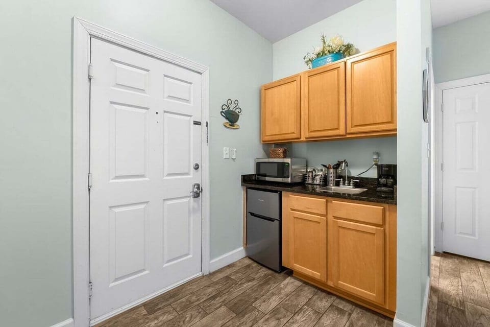 Kitchenette
