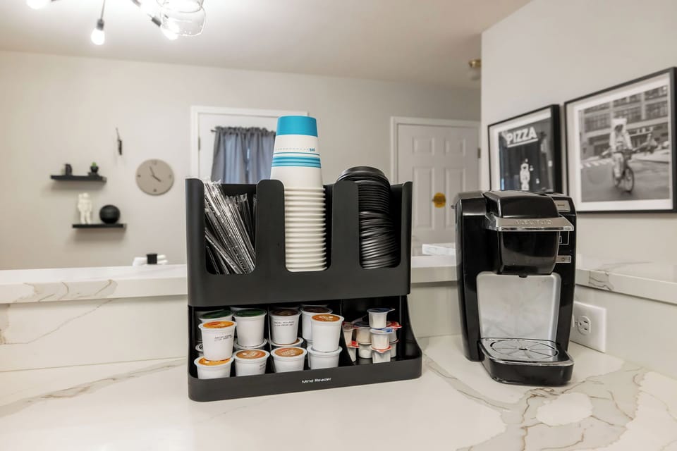 Coffee Maker with To-Go Cups
