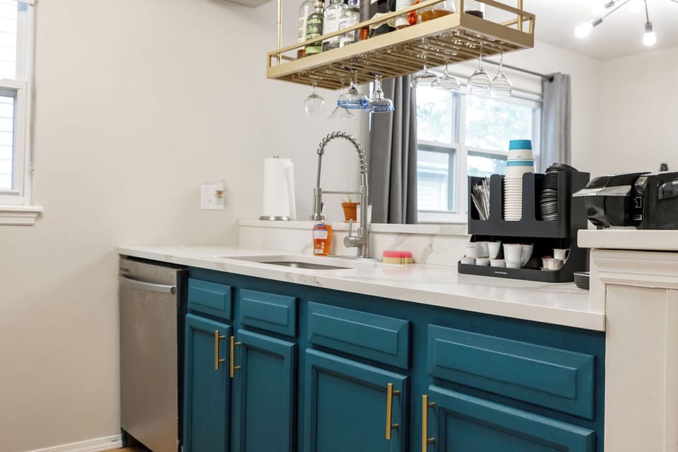 Fully Stocked Kitchen
