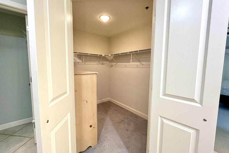 Large walkin closet in the en-suite master bathroom.