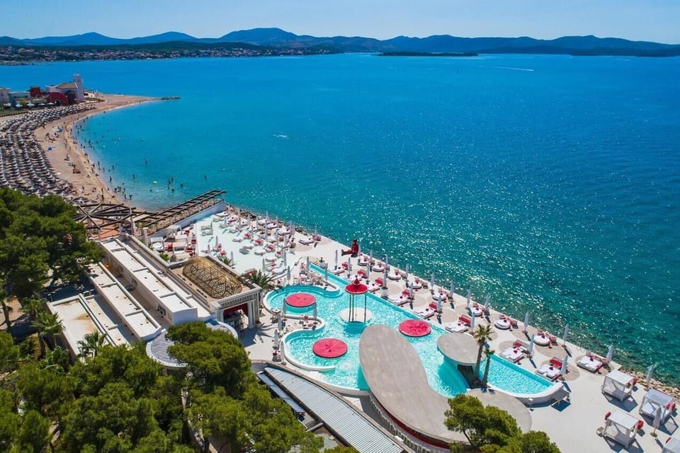 Nearby beaches