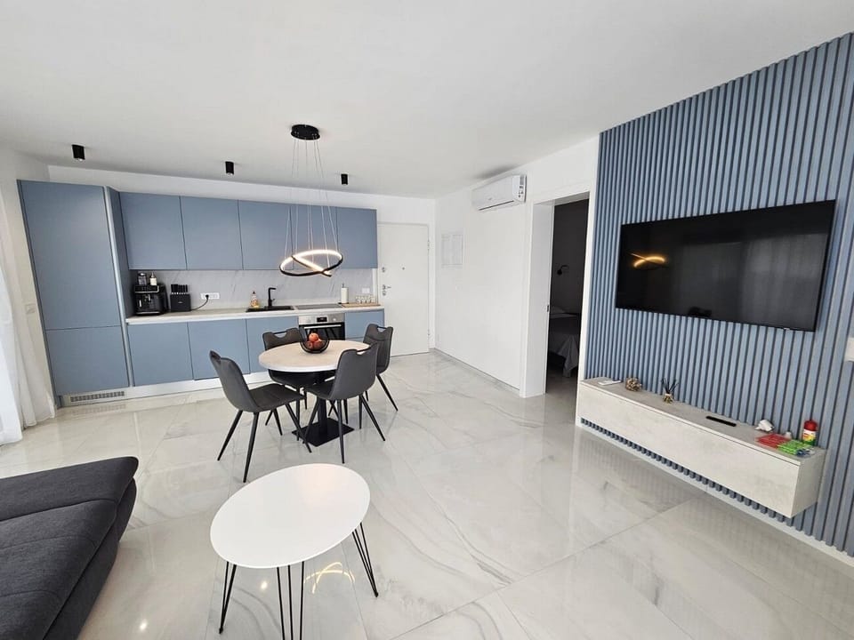 Kitchen 3