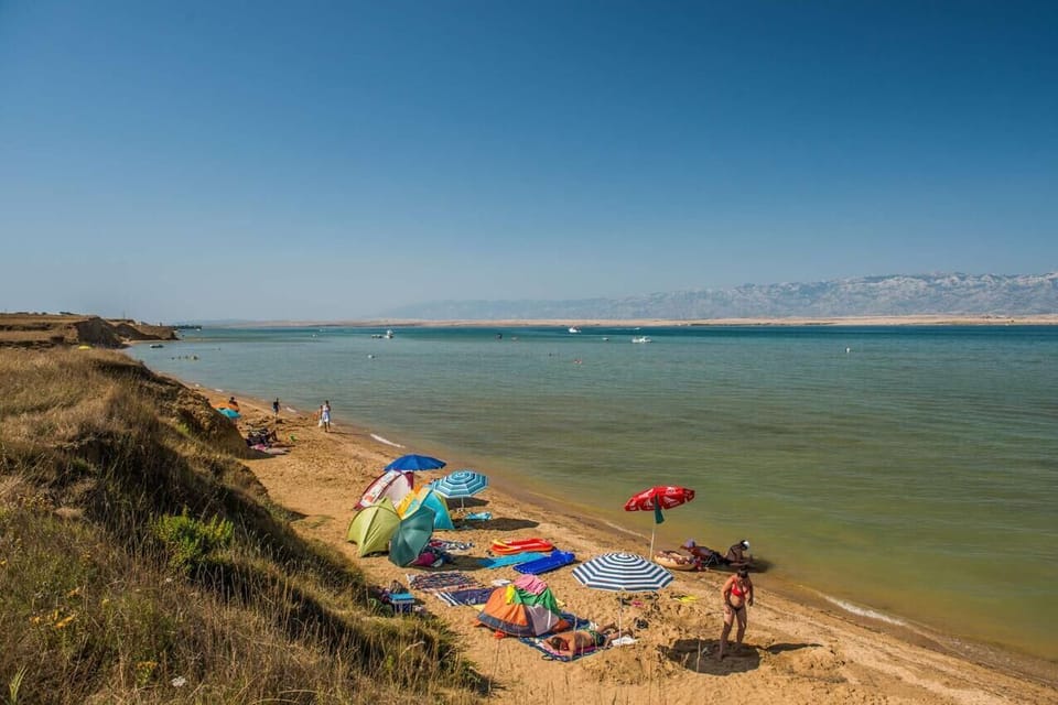 Nearby beaches
