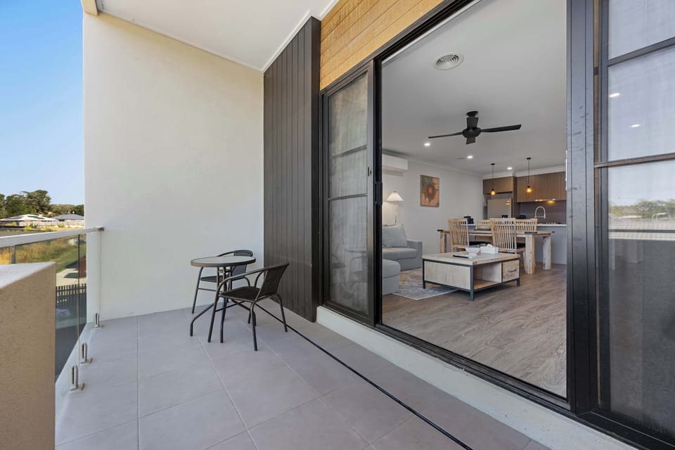 Upstairs outdoor balcony - perfect for that morning coffee or afternoon wine. 