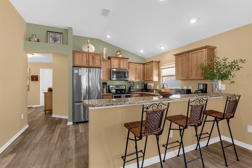 16-3368 Sebastion Ave  (12)