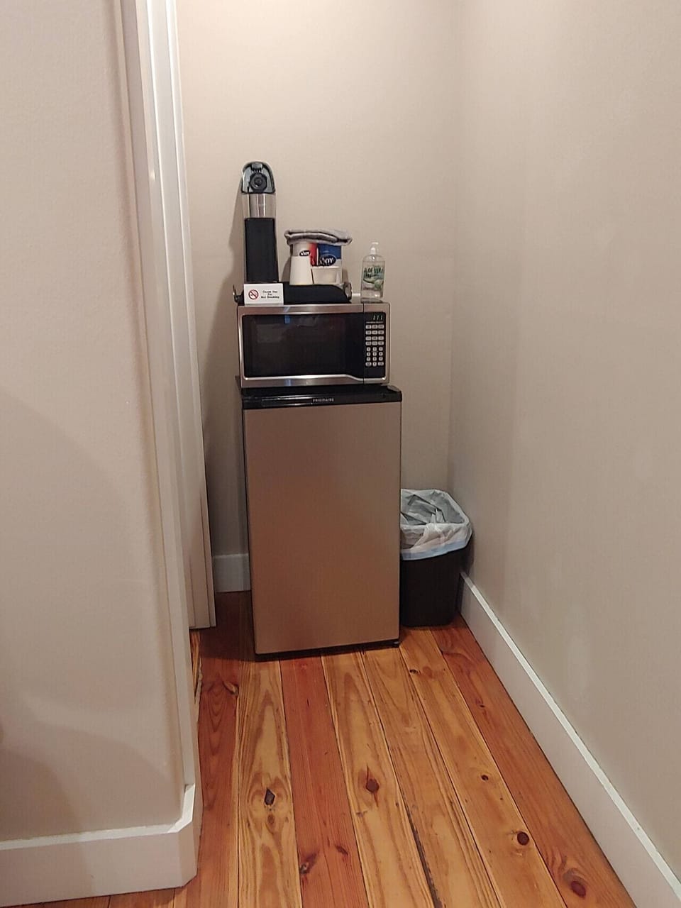Kitchenette area