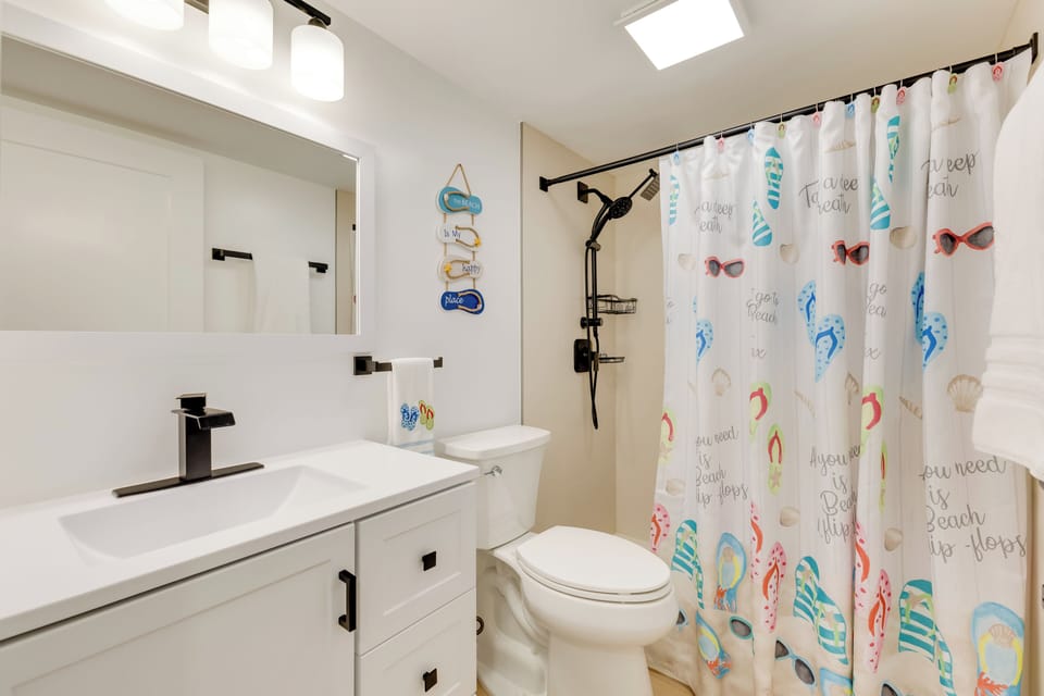 Full Bathroom
