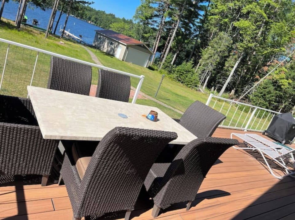 Deck