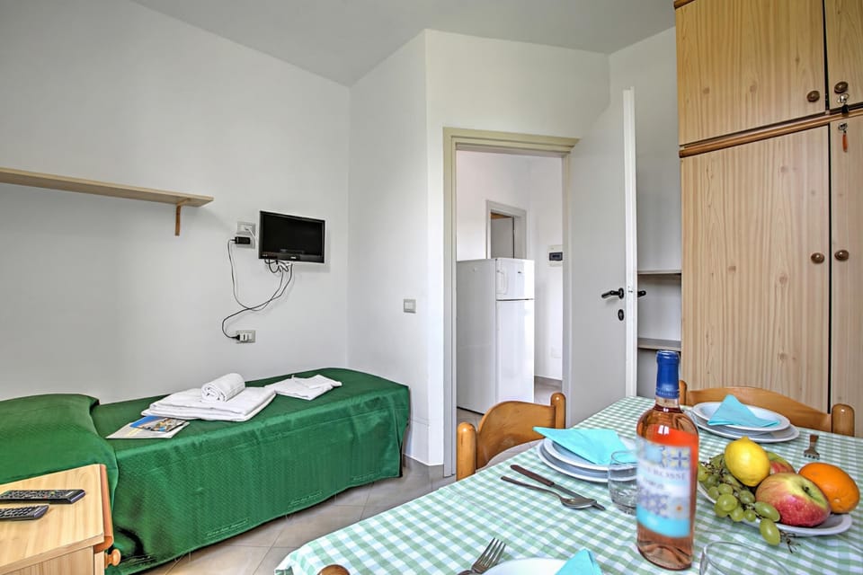 Living and dining room