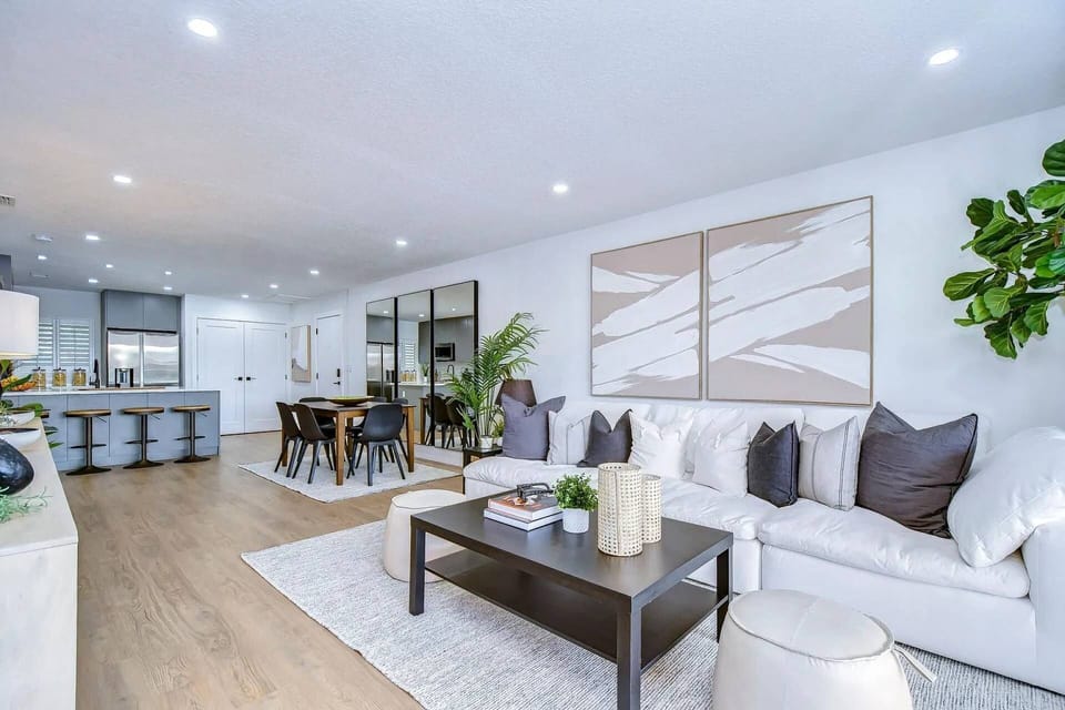 Spacious living area with open entertaining kitchen & dining area!