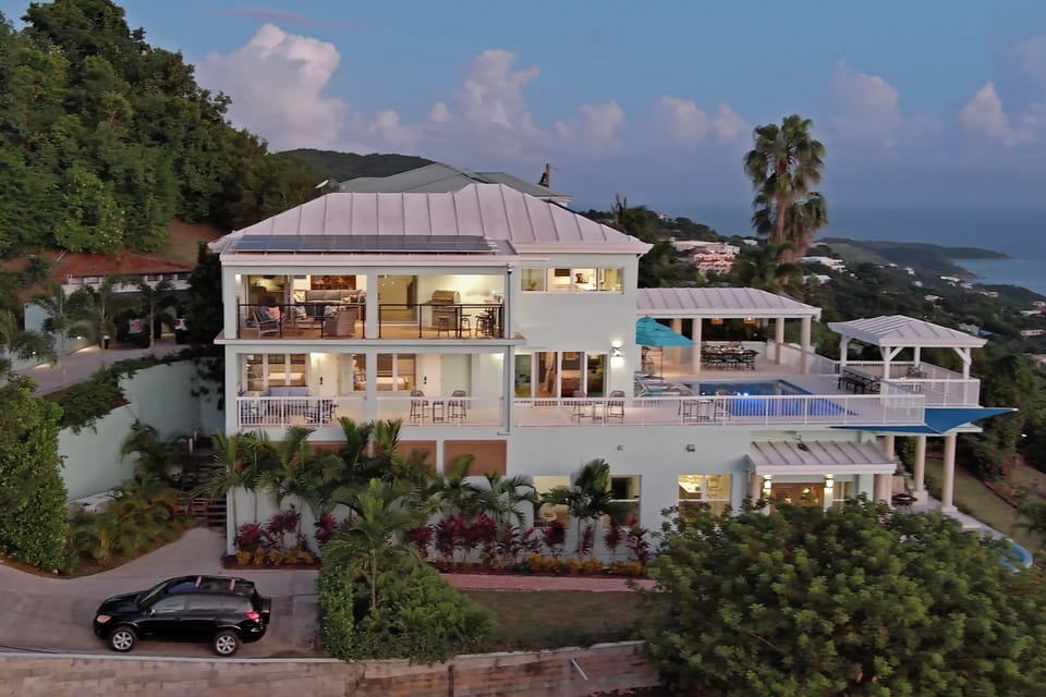 Blue Palms Villa