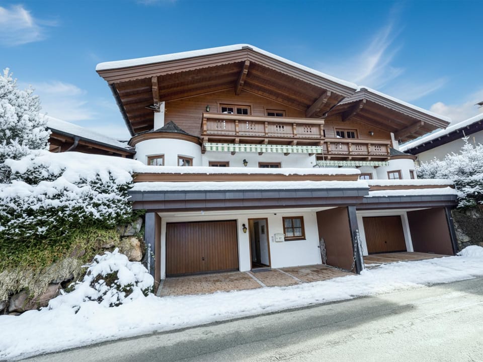 Holiday Home Exterior [winter]