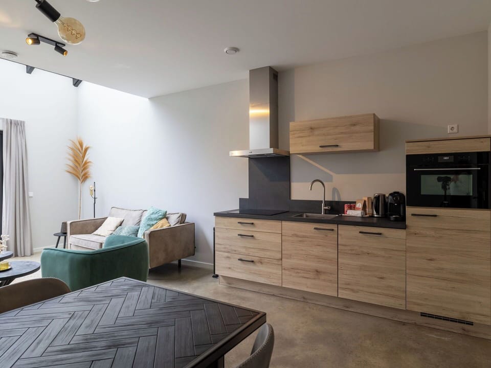 Furniture, Flooring, Wood, Interior Design, Floor, Countertop, Cabinetry, Wood Flooring, Ceiling, Lighting