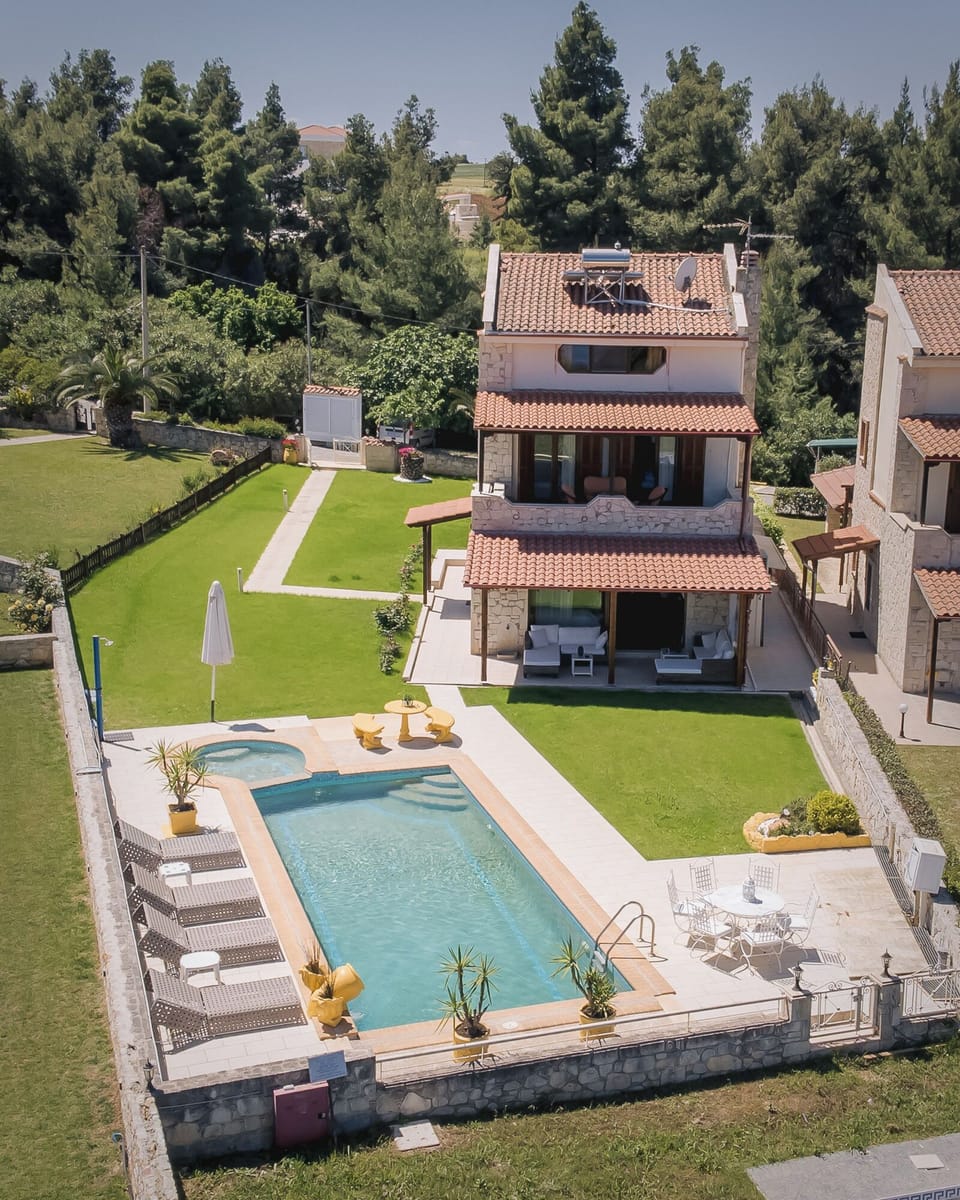 Zeus Private Pool Villa, Afitos (3)