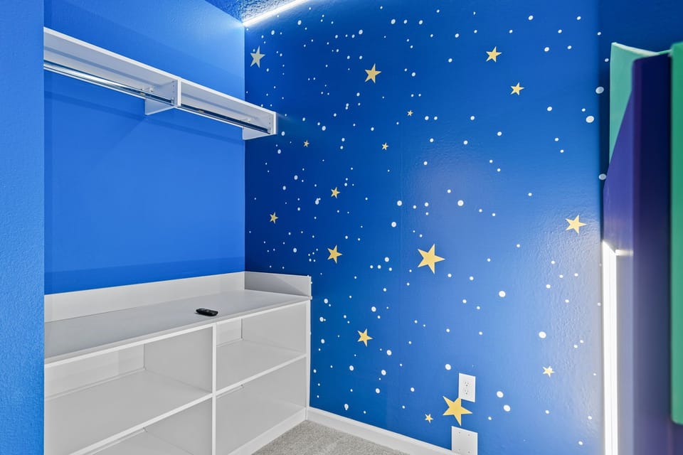 Bedroom #2: Upstairs en-suite with bunk bed (full-size) and TV