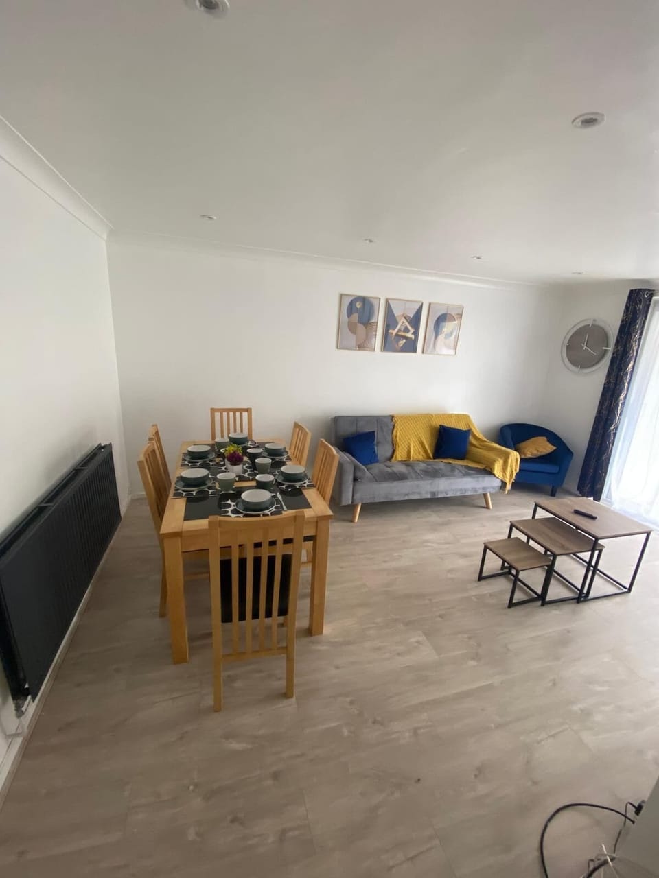 Living Room / Lounge