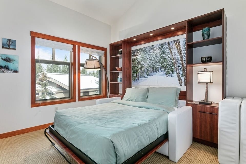 Indoors, Bed, Furniture, Bedroom, Home Decor
