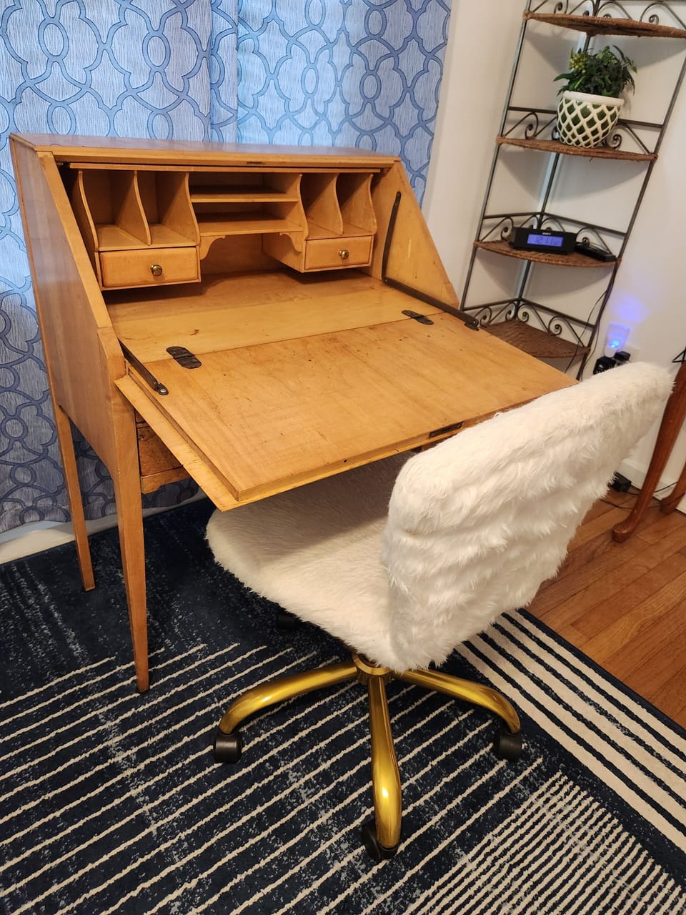 A MCM desk with chair is available for the busy business traveler