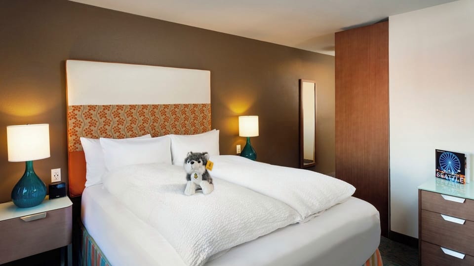 Sink into plush bedding for a deeply restful night’s sleep.