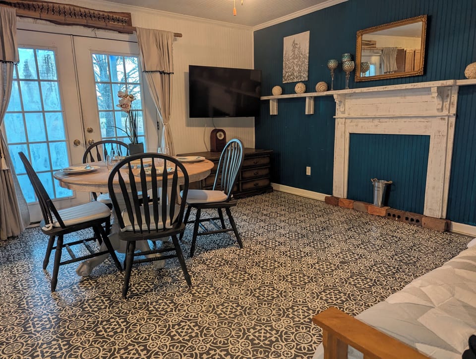 The living space is a clean, open environment for an enjoyable stay.