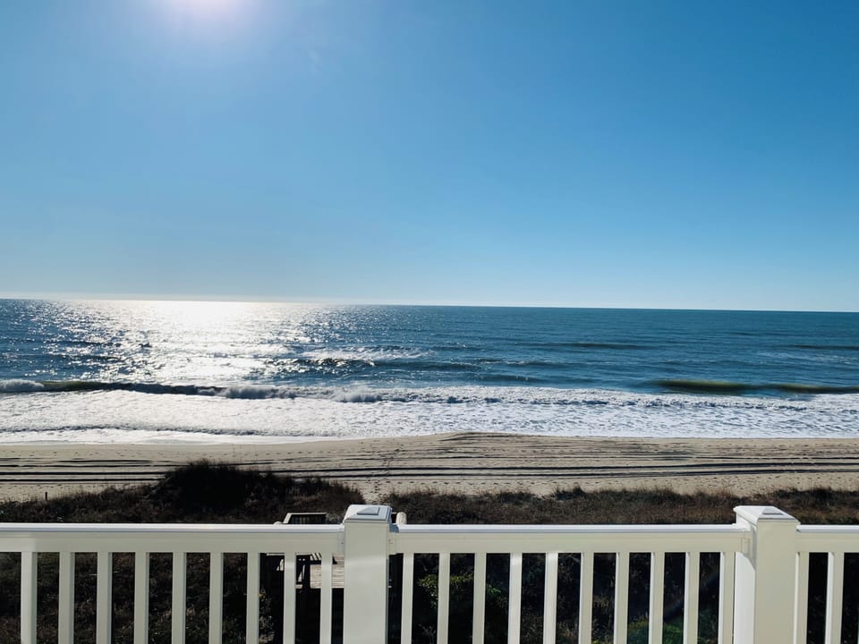 Wide ocean front views from every porch
