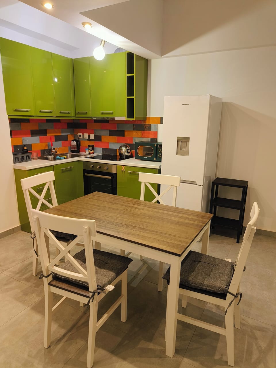 Kitchen with dining room area