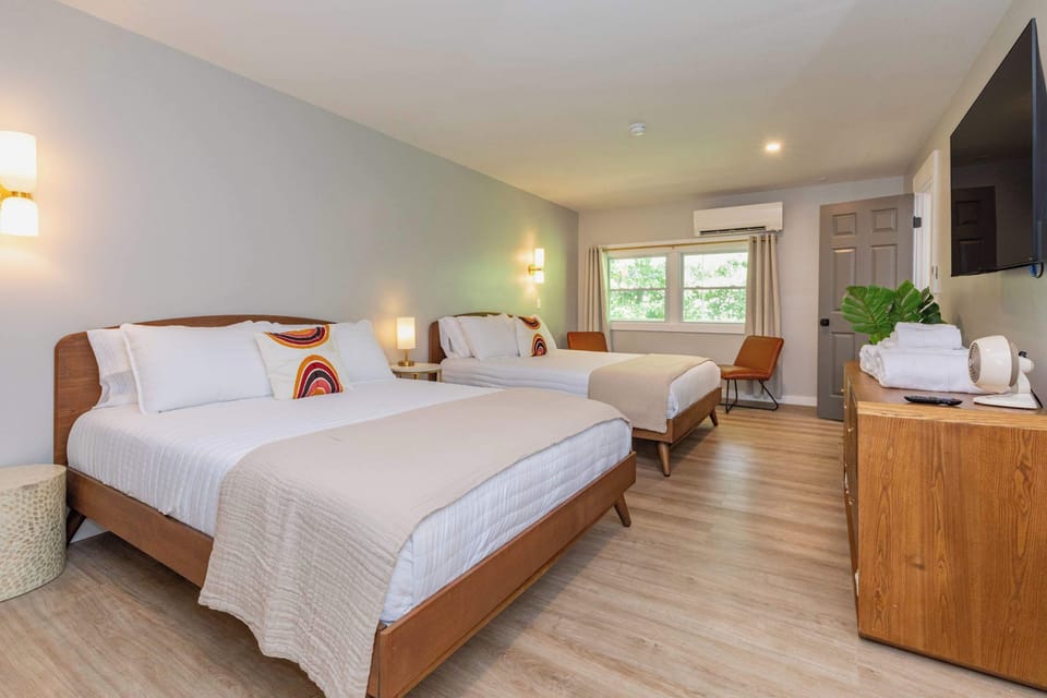 Two queen beds in primary room