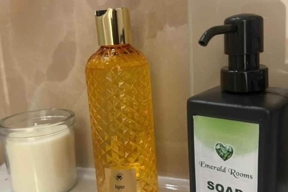 Bathroom amenities