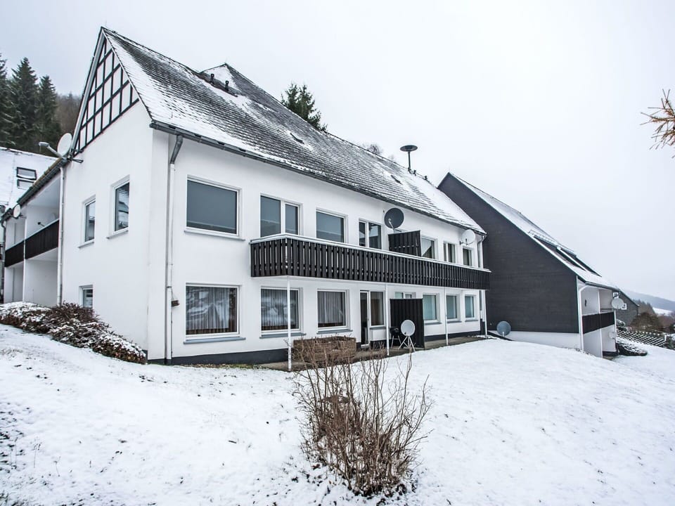 Building, Home, House, Roof, Architecture, Residential Area, Cottage, Winter, Freezing, Snow