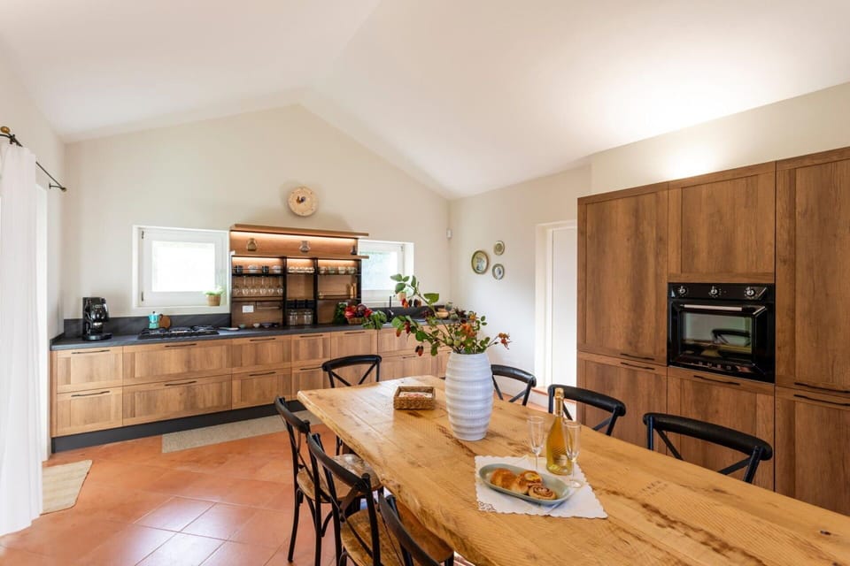 Dining Room, Kitchen