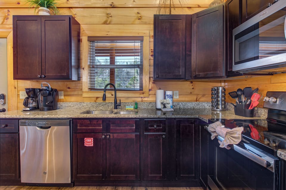 Kitchen with granite countertops.