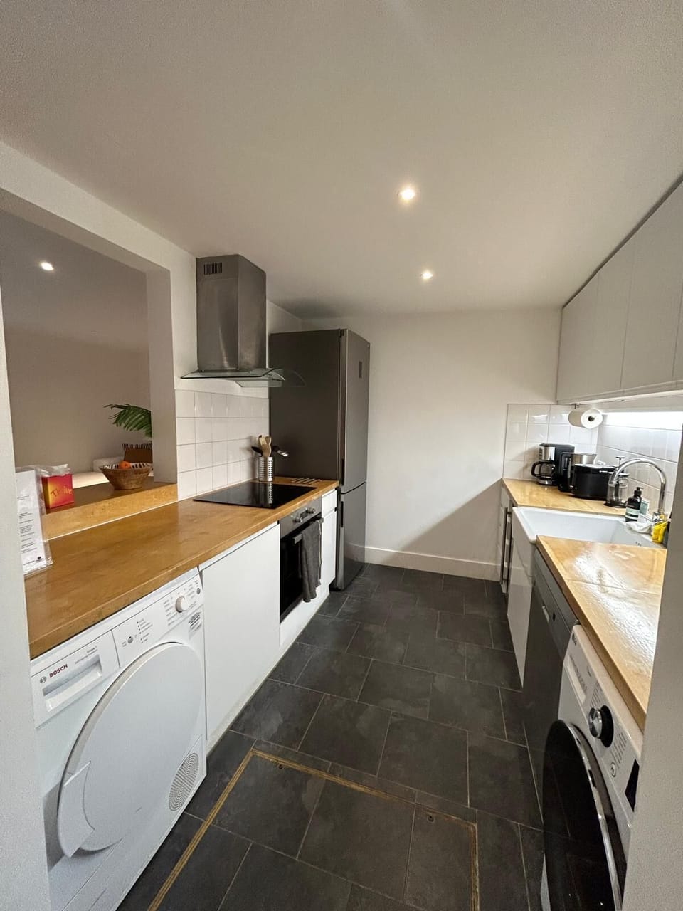 Fridge/Freezer, Dishwasher, Washing Machine