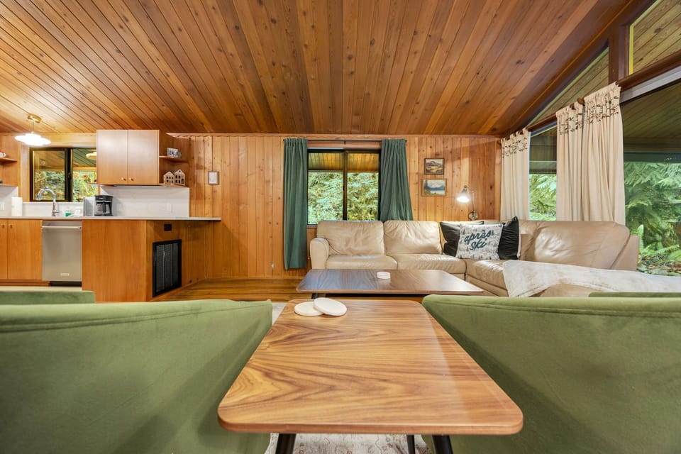 31-web-or-mls-20251124-6862-Edit