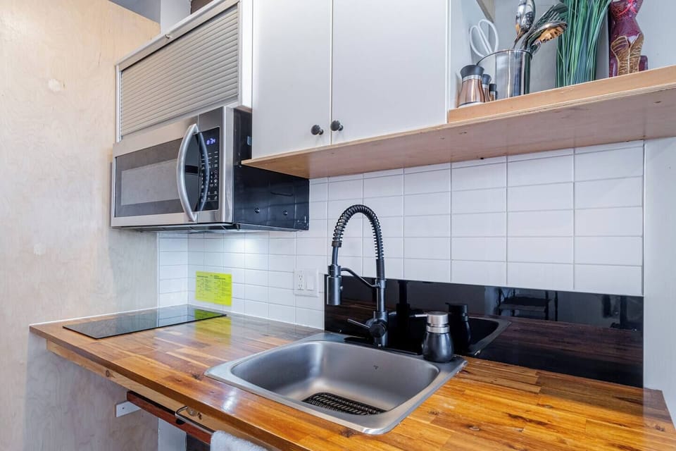 Kitchenette