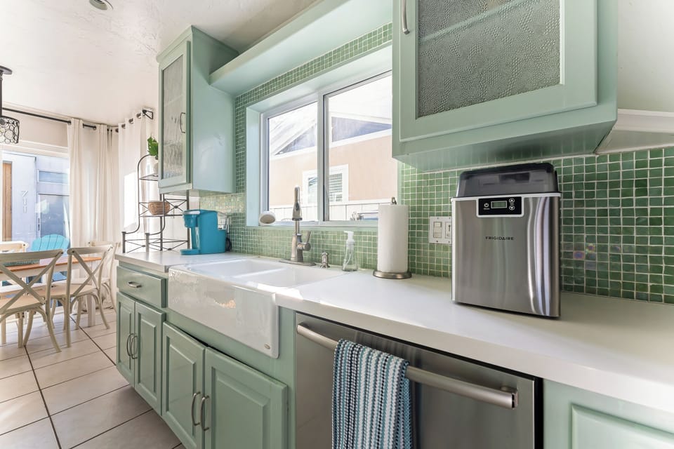 Dishwasher, Garbage Disposal, Ice Maker, Coffee Maker (traditional & K-Cup)