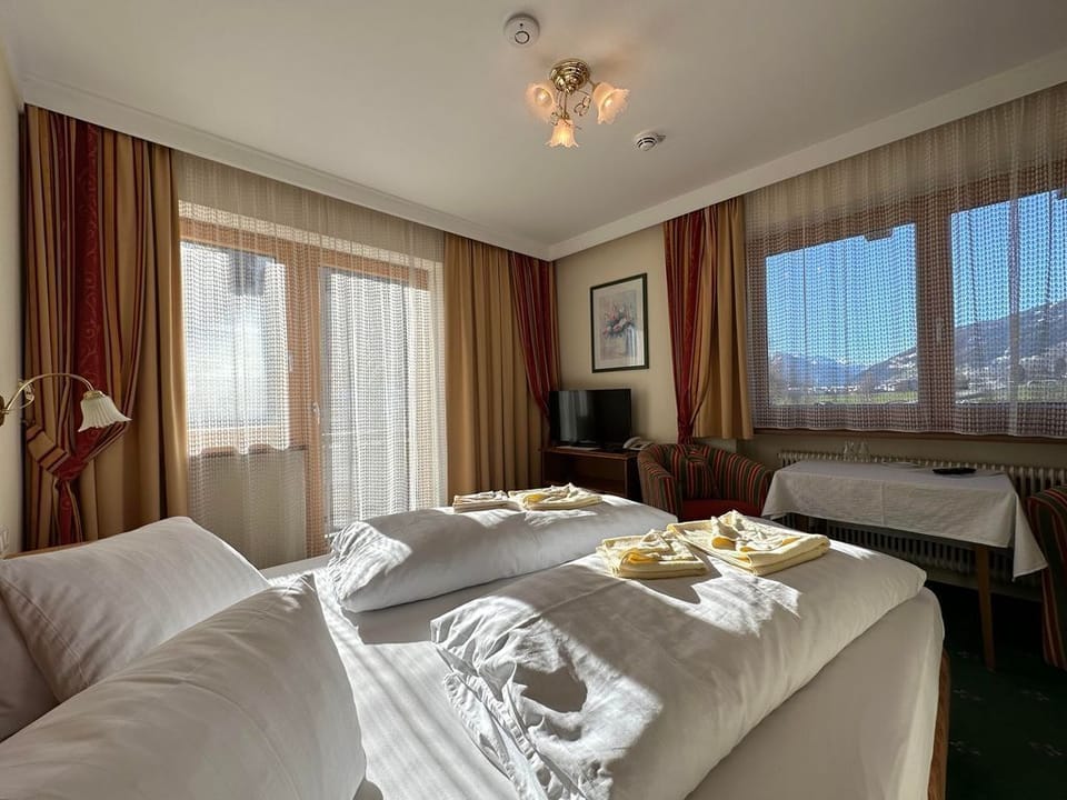 Double room, bath, WC, standard - Dorferwirt Bed and Breakfast in Salzburgerland