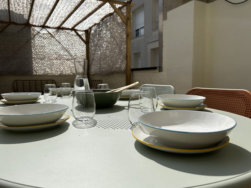 Outdoor dining