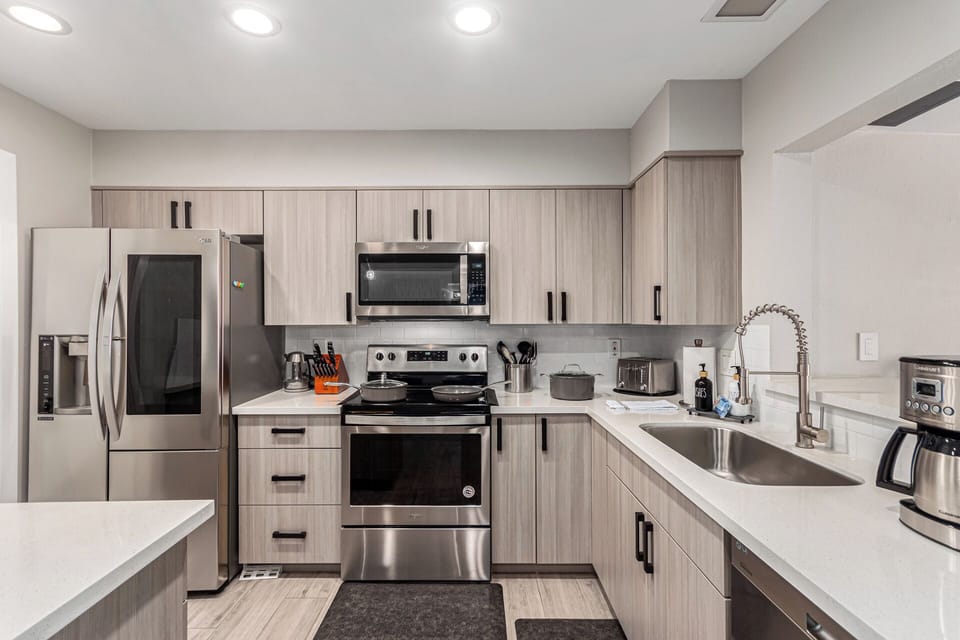 Fully stocked kitchen