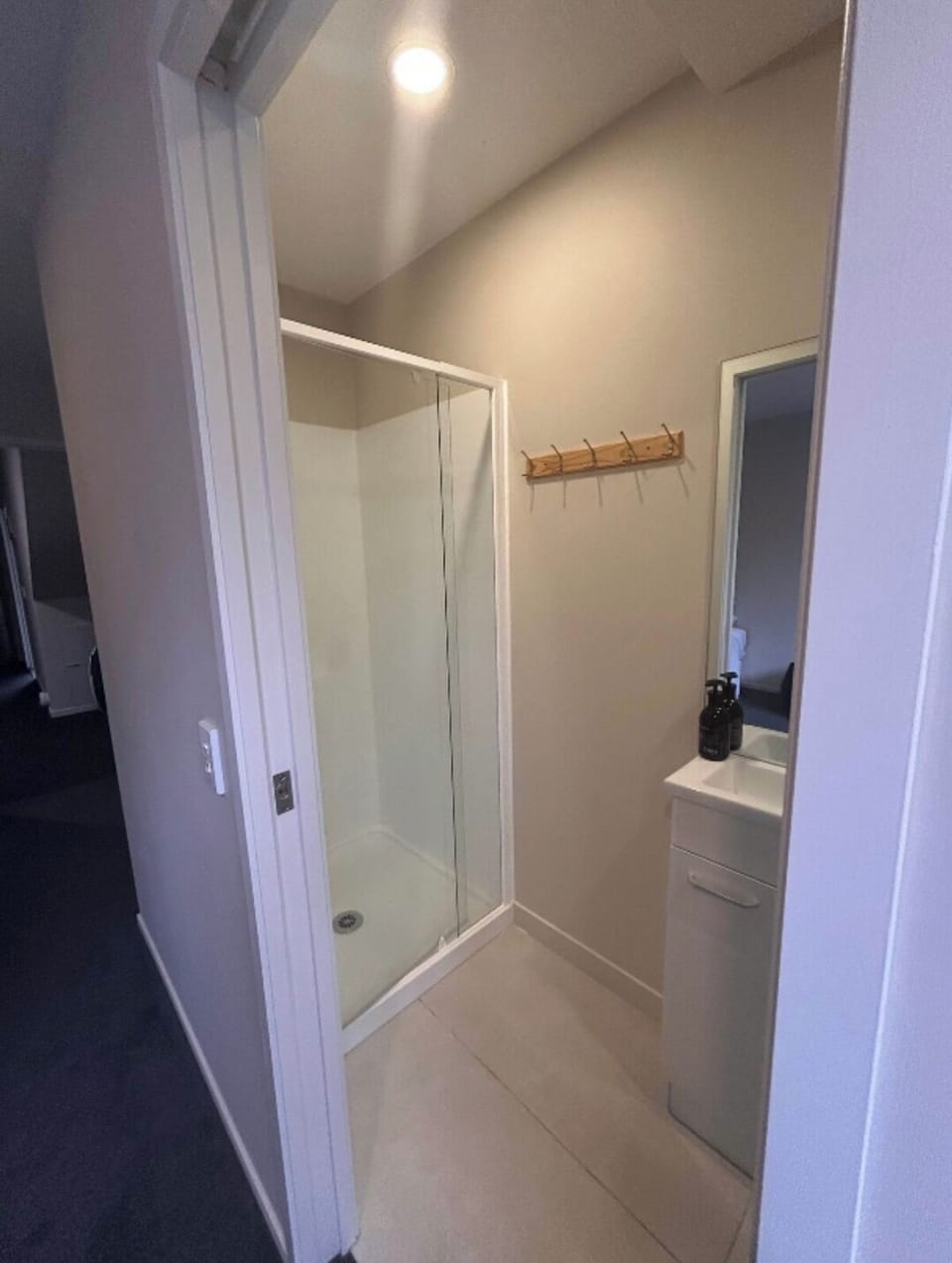 bathroom/ensuite of bedroom 3 on bottom floor