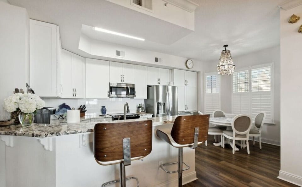 Kitchen with dining nook