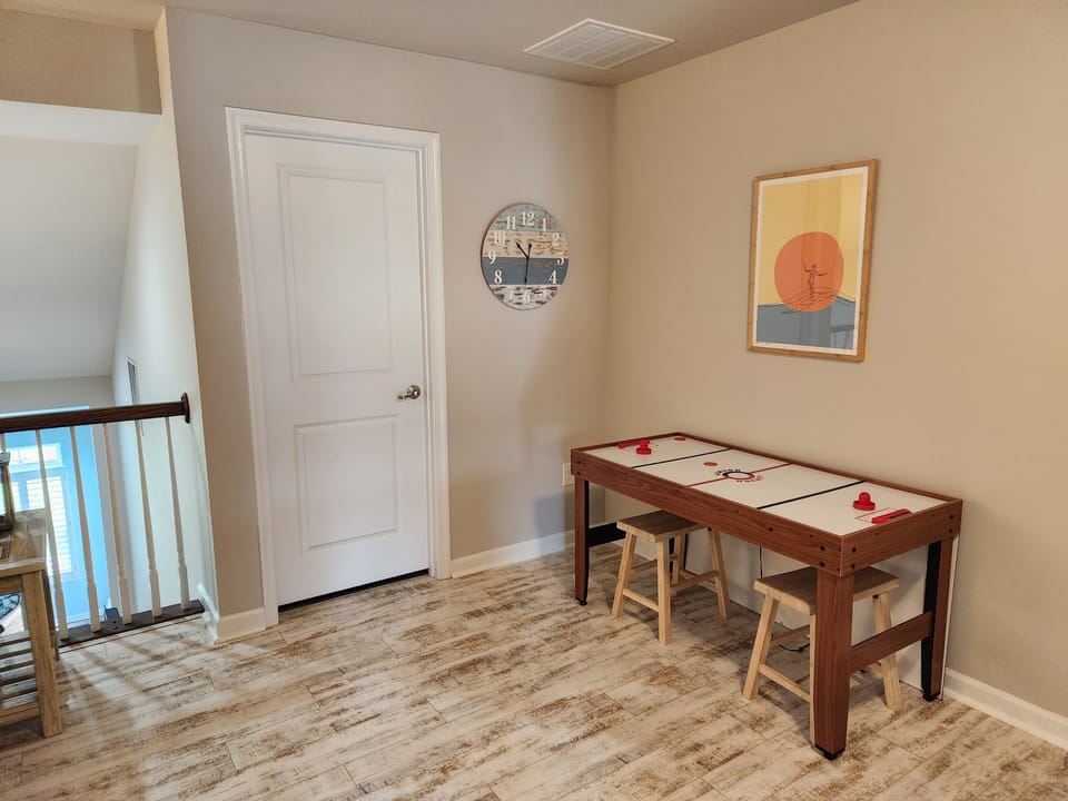 Loft air hockey and game table